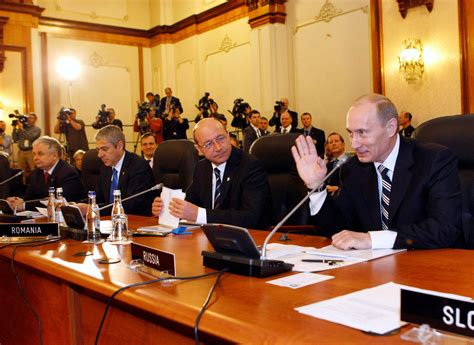 Bucharest declaration: NATO's Ukraine debate still haunted by 2008 summit